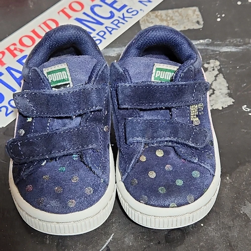 PUMA Kinder Fit Blue Pink Suede Polka Dot Strap Sneaker 5